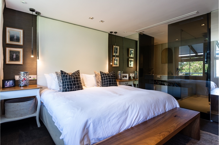 3 Bedroom Property for Sale in Mouille Point Western Cape